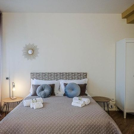 Verona Suites And Rooms Zewnętrze zdjęcie