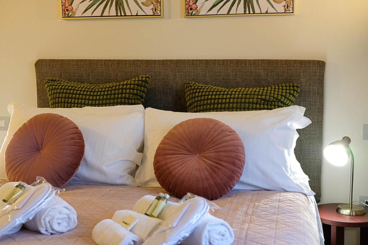 Verona Suites And Rooms Zewnętrze zdjęcie