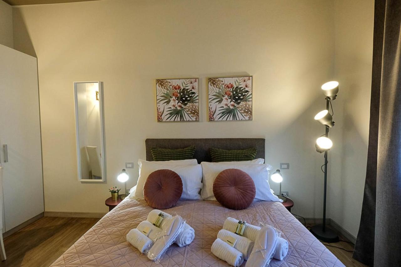 Verona Suites And Rooms Zewnętrze zdjęcie