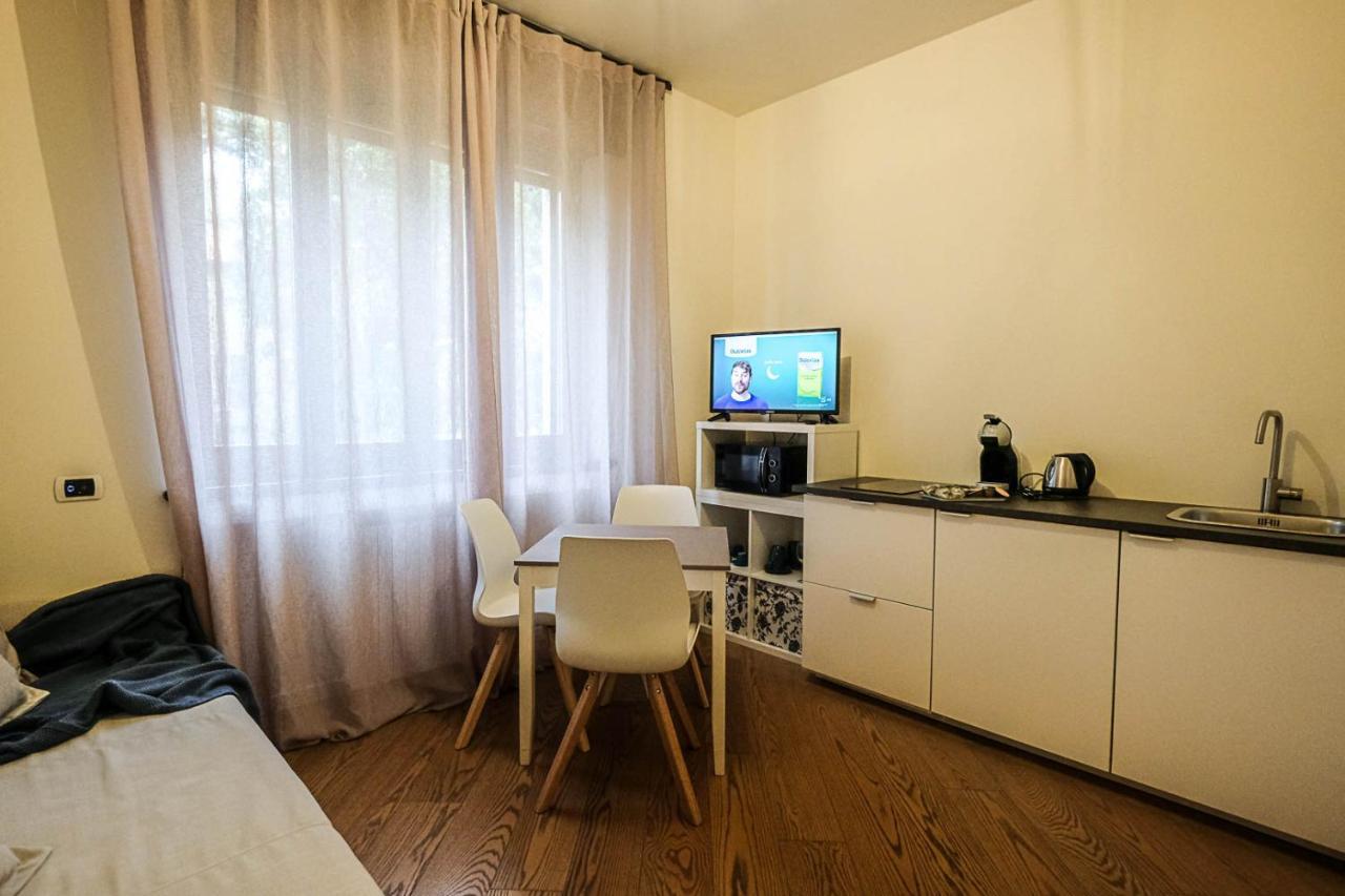Verona Suites And Rooms Zewnętrze zdjęcie