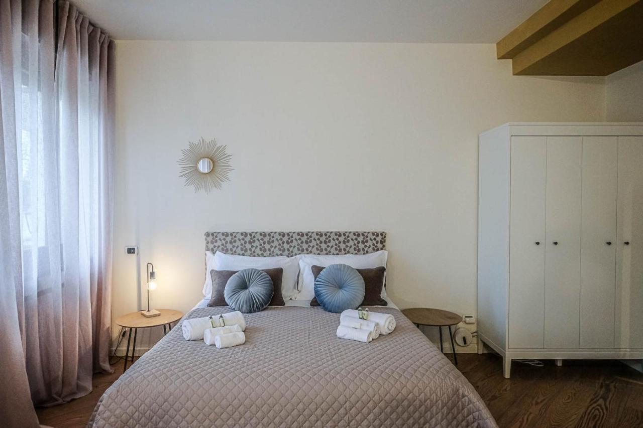Verona Suites And Rooms Zewnętrze zdjęcie