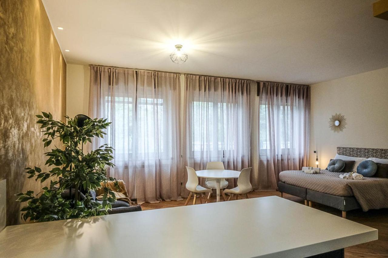 Verona Suites And Rooms Zewnętrze zdjęcie
