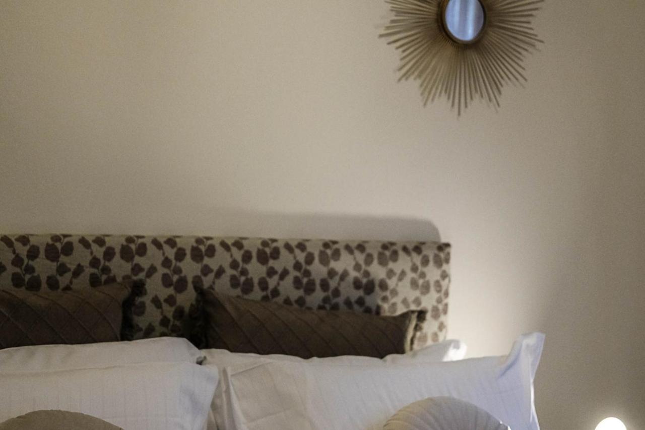 Verona Suites And Rooms Zewnętrze zdjęcie