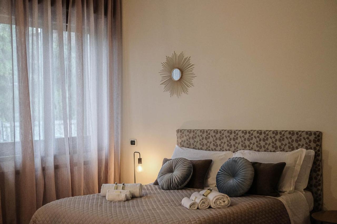 Verona Suites And Rooms Zewnętrze zdjęcie